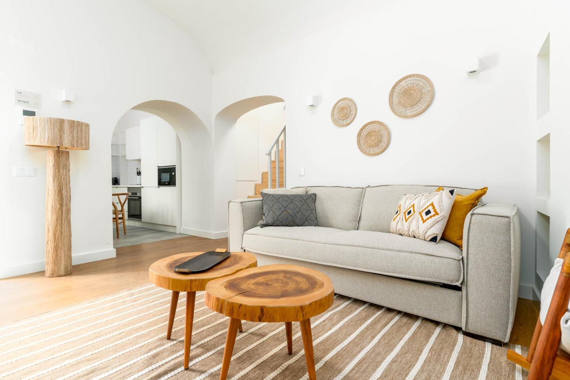 Limehome Evora Largo Dos Penedos Exterior foto